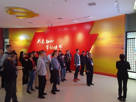 西柏坡党性教育：革命圣地的精神传承与时代价值